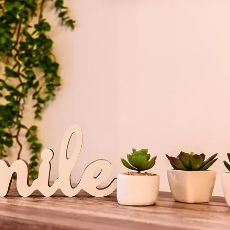 De Poveste Pe Plaja In De Lux Διαμέρισμα *